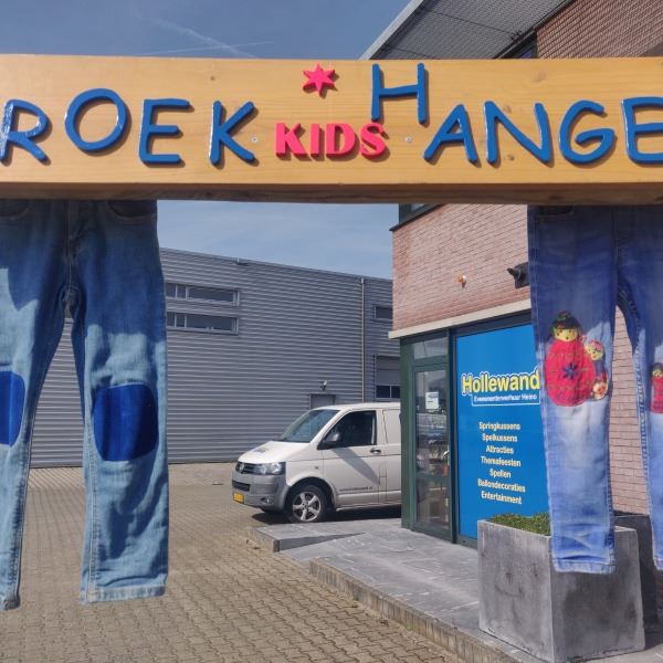 Spijkerbroek hangen kinderen